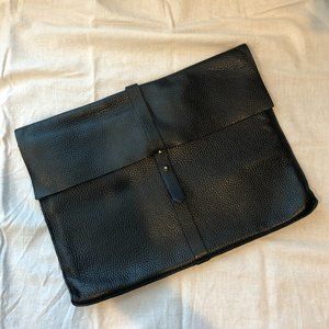Cuyana Black Leather Laptop Case